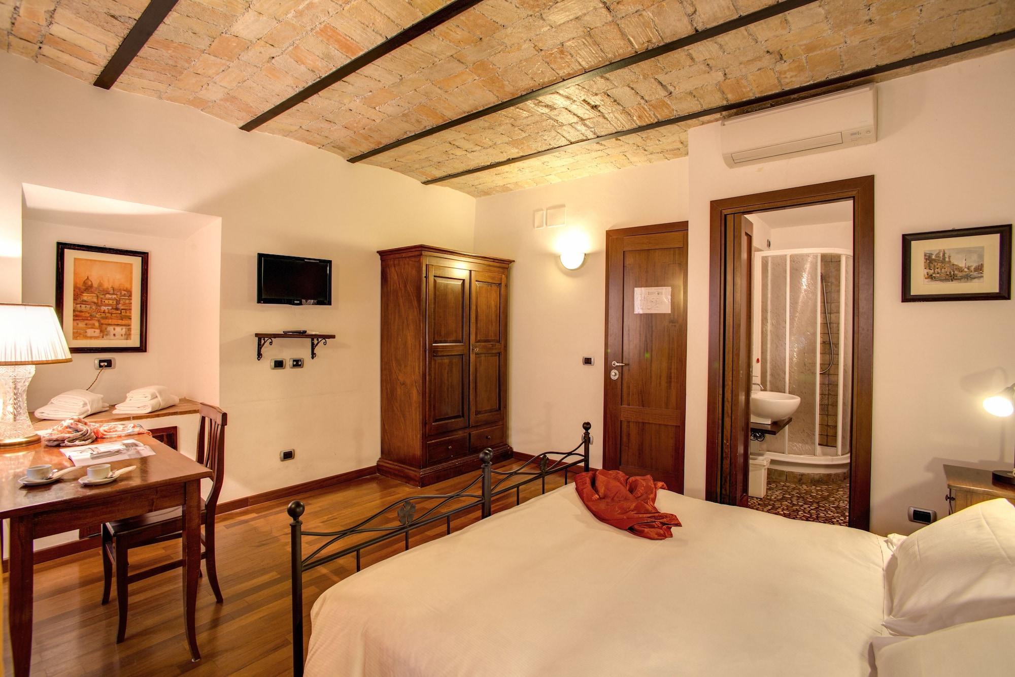 Guest house Residenza Domizia 3*