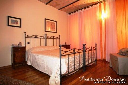 Residenza Domizia Guest house