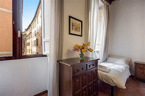 Affittacamere Residenza Domizia Roma